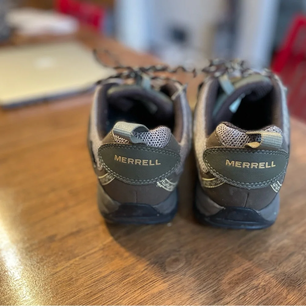 Merrell Brindle Waterproof hiking shoes